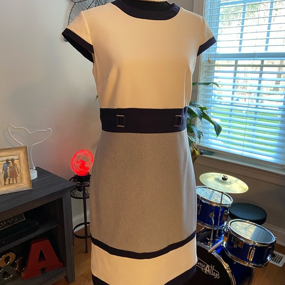 Sandra Darren Dresses & Skirts - Sandra Darren Dress